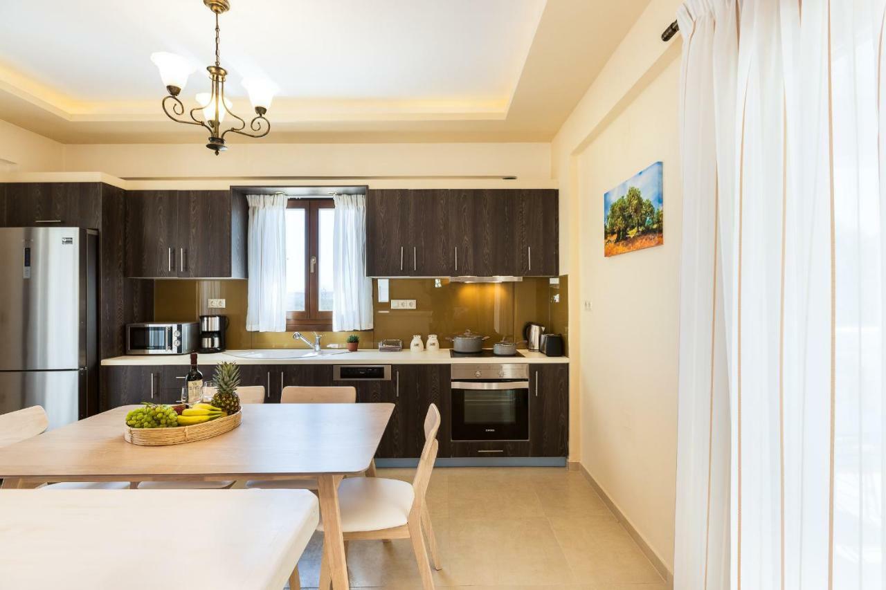 New Villa Kantifes 4 Families Or Couples With Private Pool & Bbq Κυριάννα Εξωτερικό φωτογραφία